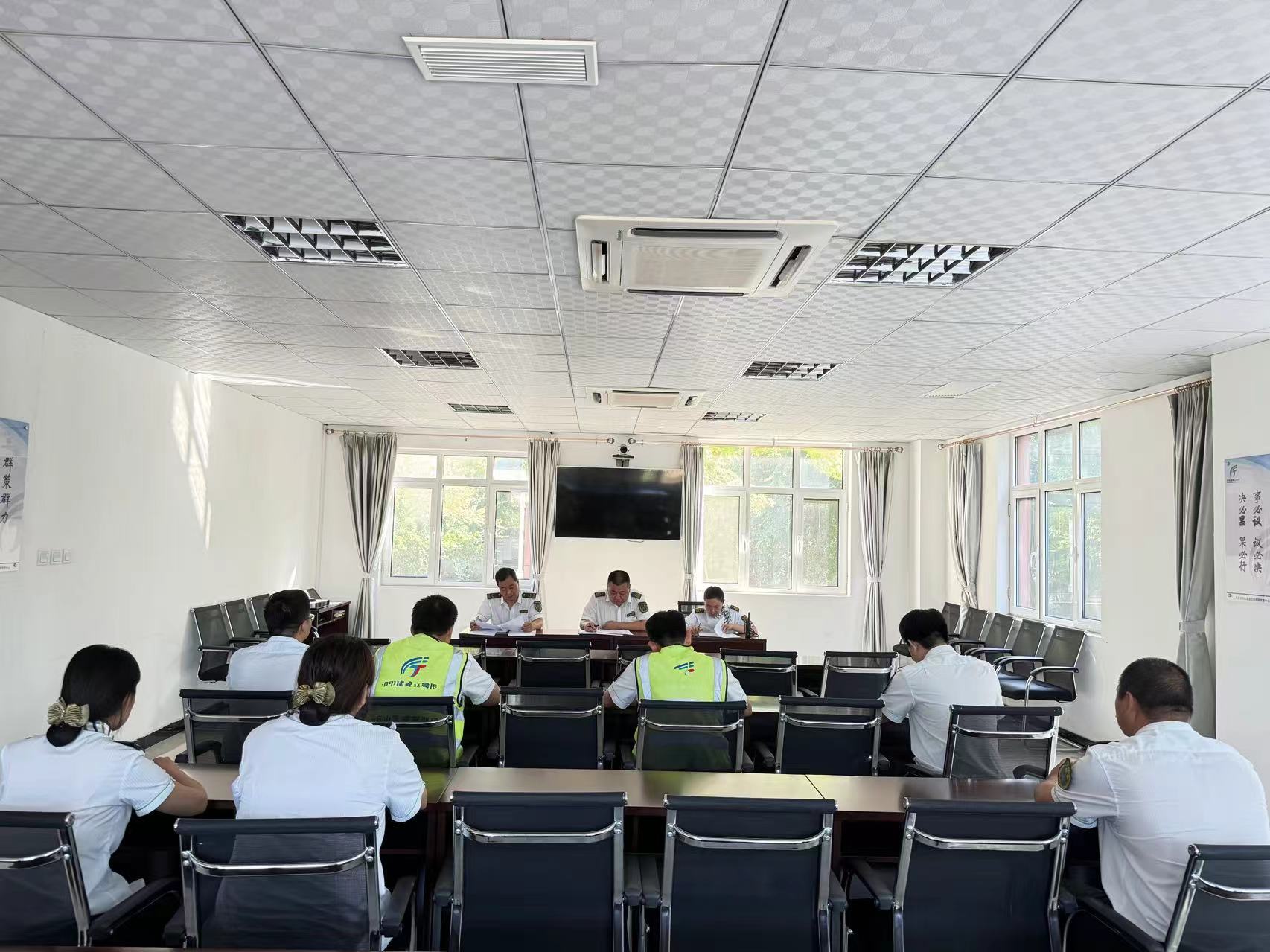 c77f587cdbc7a3a36c5a22fa52ce7d4.jpg c77f587cdbc7a3a36c5a22fa52ce7d4.jpg