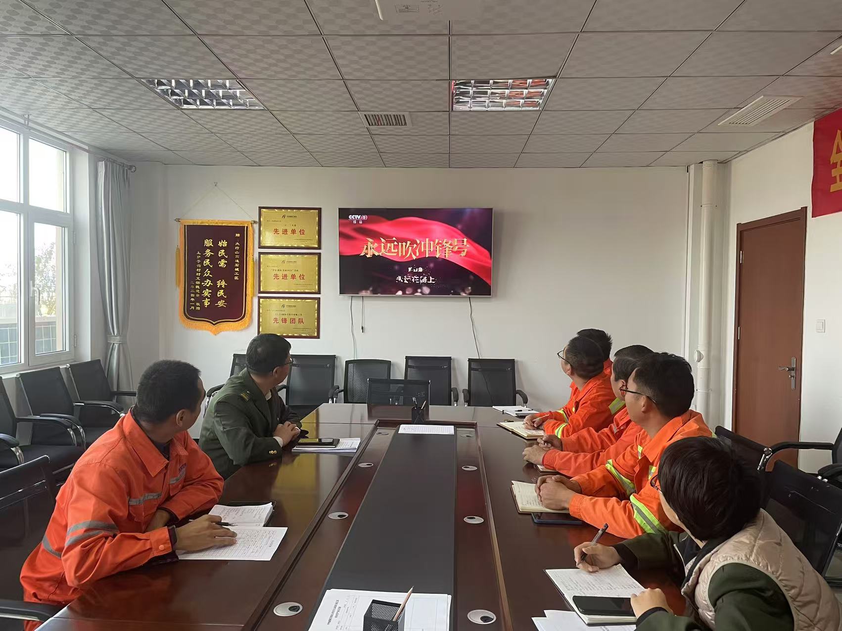 4e0dc63af18aeaaf7ead503c24b7e6a.jpg 4e0dc63af18aeaaf7ead503c24b7e6a.jpg