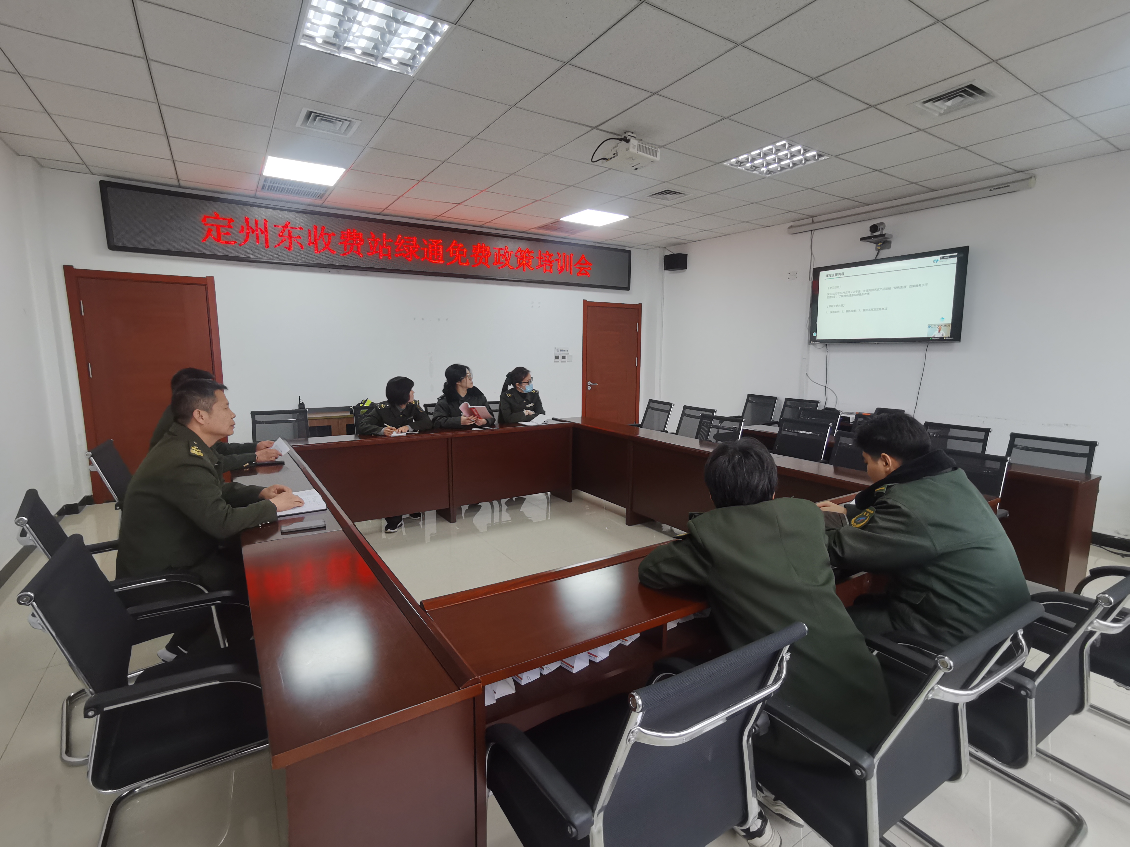 4afe86fde9273c156c85efa0e3e8d57.jpg 4afe86fde9273c156c85efa0e3e8d57.jpg